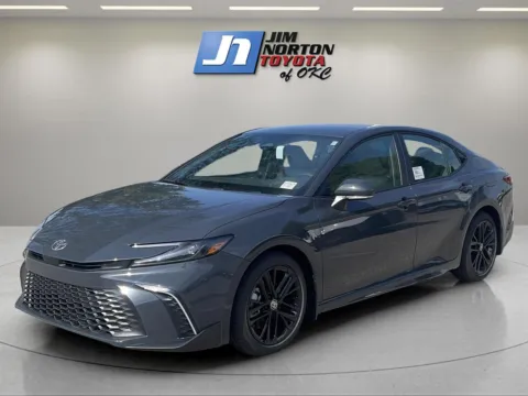 Gray 2025 Toyota Camry SE for sale in Oklahoma City, OK