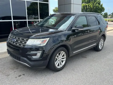 Black 2017 Ford Explorer XLT for sale in Oklahoma City, OK