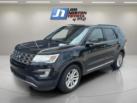 Black 2017 Ford Explorer XLT for sale in Oklahoma City, OK