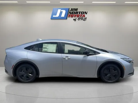More photos of 2025 Toyota Prius LE at Jim Norton Toyota Of OKC, OK