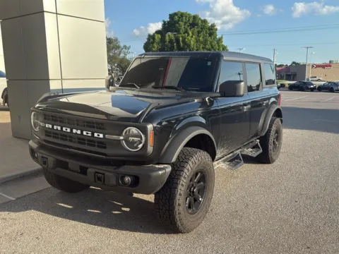Blue 2023 Ford Bronco Black Diamond for sale in Oklahoma City, OK