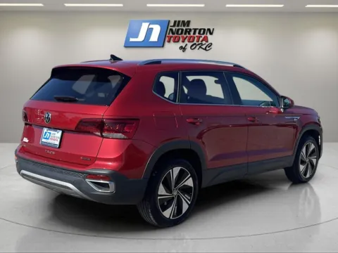 More photos of 2023 Volkswagen Taos SE at Jim Norton Toyota Of OKC, OK