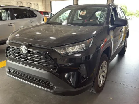 Black 2020 Toyota RAV4 LE for sale in Oklahoma City, OK