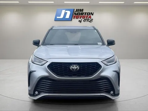 Photos of 2022 Toyota Highlander XSE for sale in Oklahoma City, OK at Jim Norton Toyota Of OKC