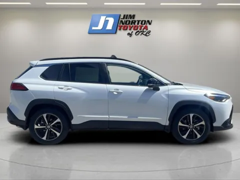 More photos of 2025 Toyota Corolla Cross Hybrid XSE at Jim Norton Toyota Of OKC, OK