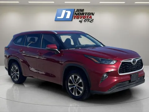 Another view of 2023 Toyota Highlander XLE for sale in Oklahoma City, OK at Jim Norton Toyota Of OKC