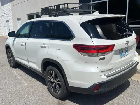 Photos of 2019 Toyota Highlander LE Plus for sale in Oklahoma City, OK at Jim Norton Toyota Of OKC