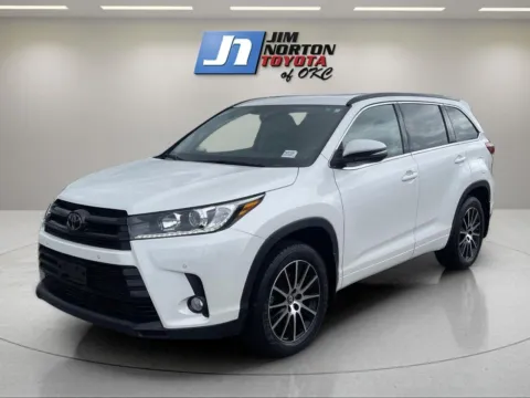 White 2018 Toyota Highlander SE for sale in Oklahoma City, OK