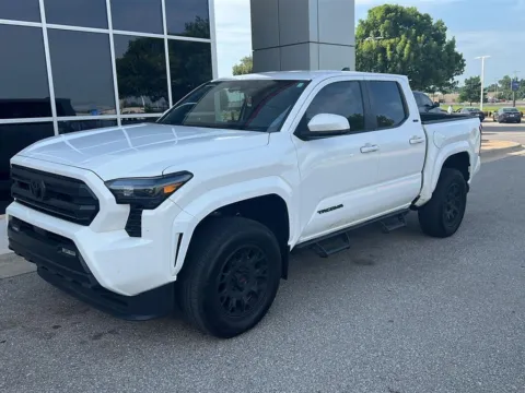 White 2024 Toyota Tacoma SR5 for sale in Oklahoma City, OK