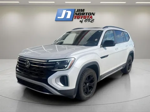 White 2024 Volkswagen Atlas 2.0T Peak Edition SEL for sale in Oklahoma City, OK