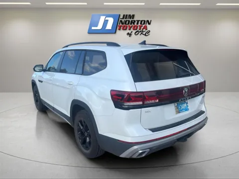 Photos of 2024 Volkswagen Atlas 2.0T Peak Edition SEL for sale in Oklahoma City, OK at Jim Norton Toyota Of OKC