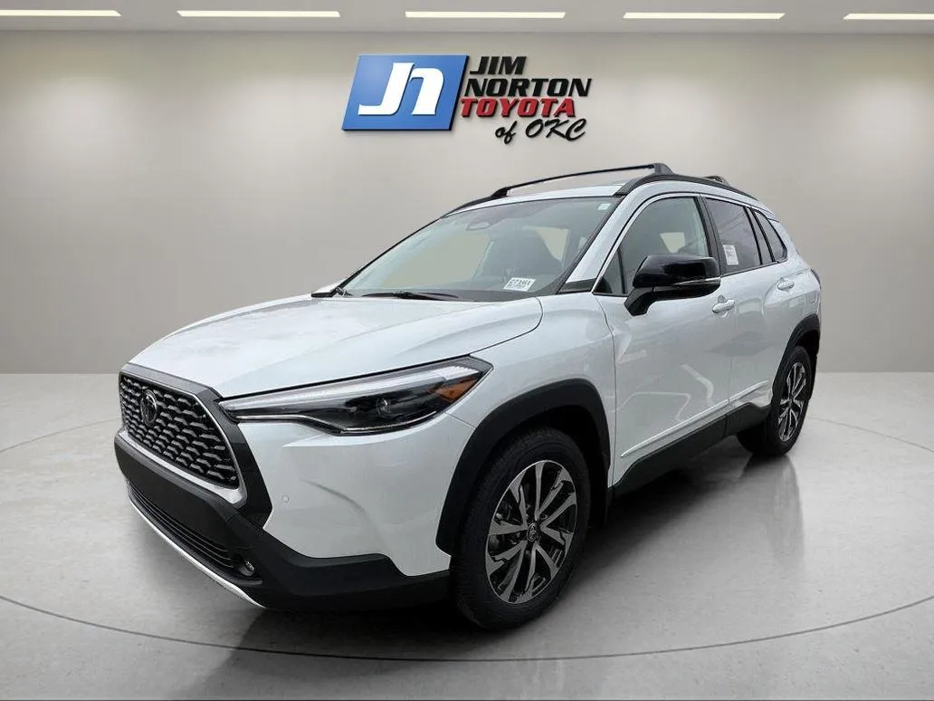 2025 Toyota Corolla Cross XLE for sale in Oklahoma City, OK