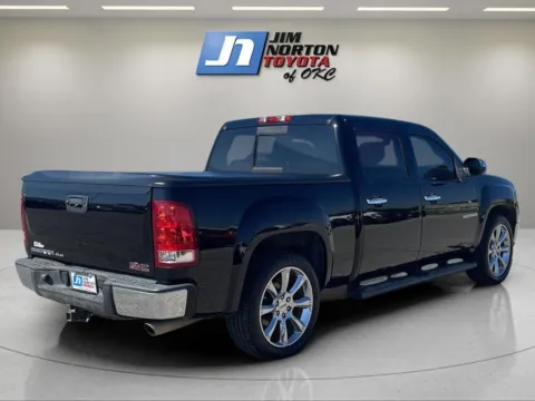 More photos of 2013 GMC Sierra 1500 SLE at Jim Norton Toyota Of OKC, OK