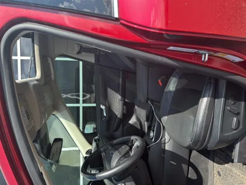 More photos of 2020 Ford Escape Titanium at Jim Norton Toyota Of OKC, OK