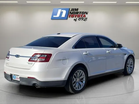 More photos of 2015 Ford Taurus Limited at Jim Norton Toyota Of OKC, OK