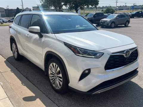 More photos of 2022 Toyota Highlander Platinum at Jim Norton Toyota Of OKC, OK