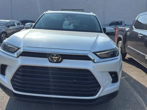 Photos of 2024 Toyota Grand Highlander XLE for sale in Oklahoma City, OK at Jim Norton Toyota Of OKC