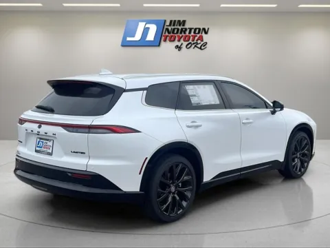 More photos of 2025 Toyota Crown Signia Limited at Jim Norton Toyota Of OKC, OK