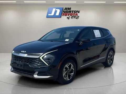 Black 2024 Kia Sportage LX for sale in Oklahoma City, OK