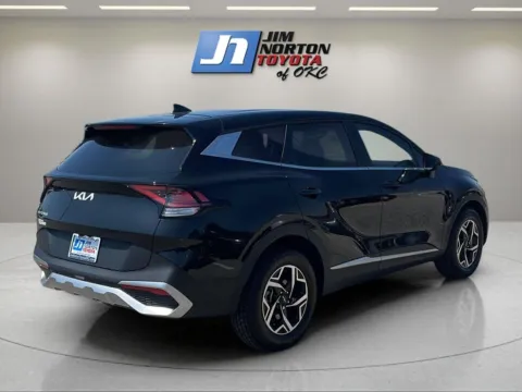 More photos of 2024 Kia Sportage LX at Jim Norton Toyota Of OKC, OK