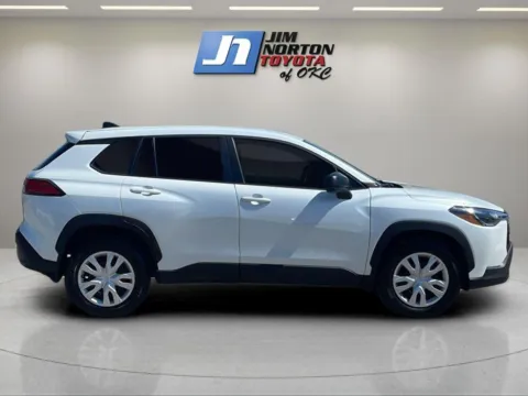 More photos of 2024 Toyota Corolla Cross L at Jim Norton Toyota Of OKC, OK