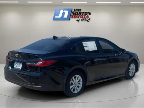 More photos of 2025 Toyota Camry LE at Jim Norton Toyota Of OKC, OK