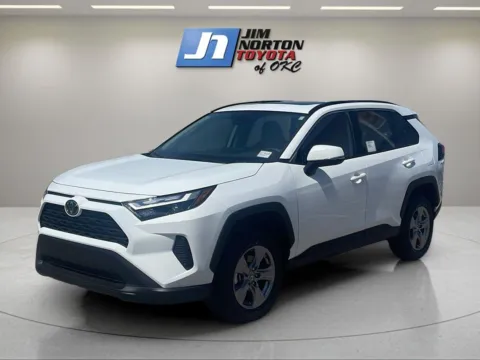 White 2025 Toyota RAV4 XLE for sale in Oklahoma City, OK