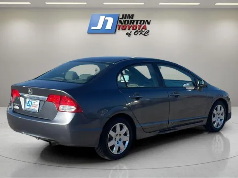 More photos of 2010 Honda Civic Sdn LX at Jim Norton Toyota Of OKC, OK
