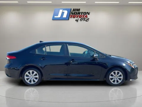 More photos of 2024 Toyota Corolla LE at Jim Norton Toyota Of OKC, OK