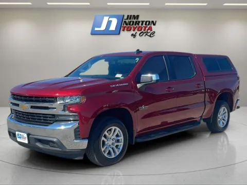 Red 2019 Chevrolet Silverado 1500 LT for sale in Oklahoma City, OK