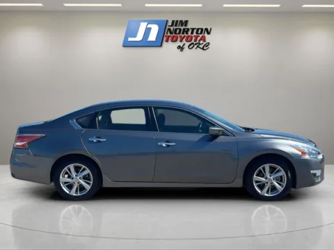 More photos of 2014 Nissan Altima 2.5 SV at Jim Norton Toyota Of OKC, OK