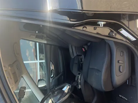 More photos of 2017 Nissan Rogue SV at Jim Norton Toyota Of OKC, OK