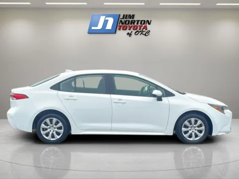 More photos of 2024 Toyota Corolla LE at Jim Norton Toyota Of OKC, OK