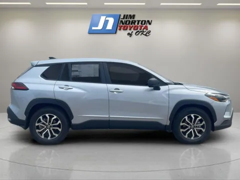 More photos of 2026 Toyota Corolla Cross Hybrid XSE at Jim Norton Toyota Of OKC, OK