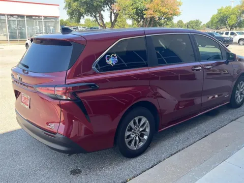 Another view of 2021 Toyota Sienna XLE for sale in Oklahoma City, OK at Jim Norton Toyota Of OKC