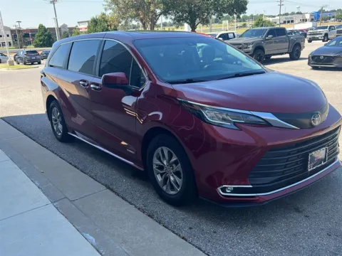 Photos of 2021 Toyota Sienna XLE for sale in Oklahoma City, OK at Jim Norton Toyota Of OKC