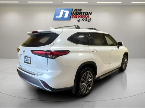 More photos of 2021 Toyota Highlander Platinum at Jim Norton Toyota Of OKC, OK
