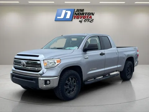 Silver 2016 Toyota Tundra Truck SR5 for sale in Oklahoma City, OK