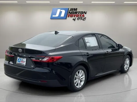 More photos of 2025 Toyota Camry LE at Jim Norton Toyota Of OKC, OK