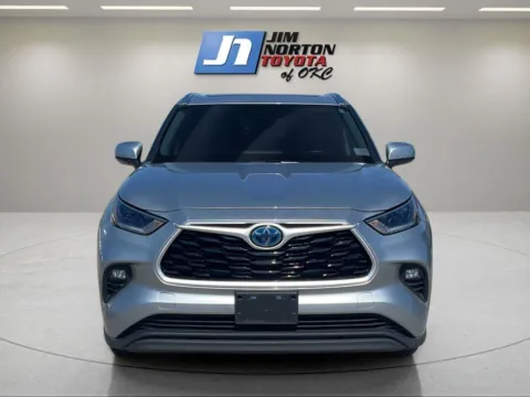 Photos of 2021 Toyota Highlander Hybrid XLE for sale in Oklahoma City, OK at Jim Norton Toyota Of OKC