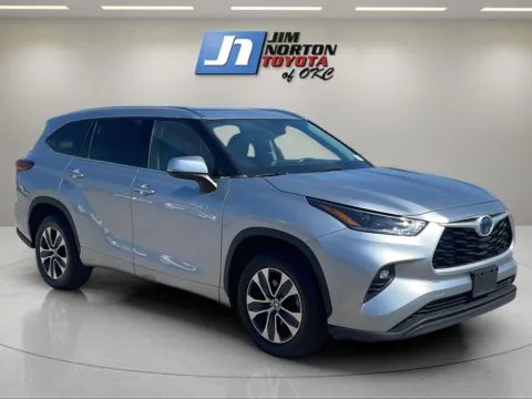 Another view of 2021 Toyota Highlander Hybrid XLE for sale in Oklahoma City, OK at Jim Norton Toyota Of OKC