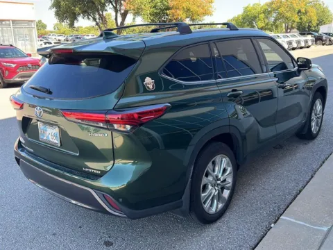 Another view of 2023 Toyota Highlander Hybrid Limited for sale in Oklahoma City, OK at Jim Norton Toyota Of OKC