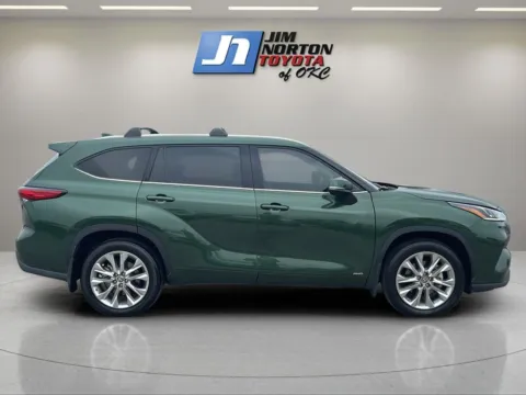 More photos of 2023 Toyota Highlander Hybrid Limited at Jim Norton Toyota Of OKC, OK