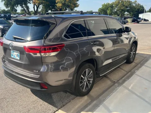 Another view of 2019 Toyota Highlander XLE for sale in Oklahoma City, OK at Jim Norton Toyota Of OKC