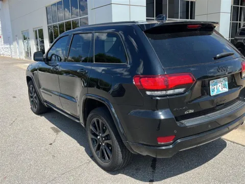 More photos of 2019 Jeep Grand Cherokee Altitude at Jim Norton Toyota Of OKC, OK