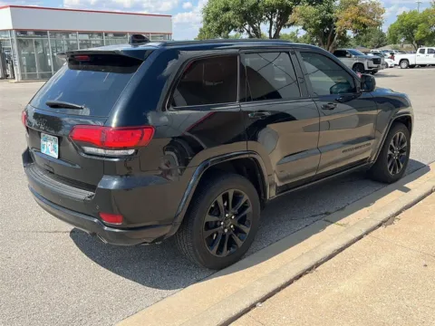Another view of 2019 Jeep Grand Cherokee Altitude for sale in Oklahoma City, OK at Jim Norton Toyota Of OKC