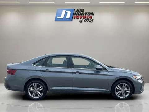 More photos of 2024 Volkswagen Jetta SE at Jim Norton Toyota Of OKC, OK