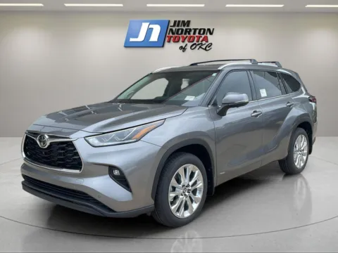 Gray 2025 Toyota Highlander Hybrid Limited for sale in Oklahoma City, OK