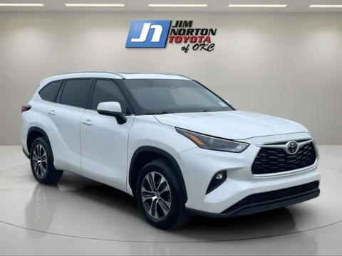 Another view of 2023 Toyota Highlander XLE for sale in Oklahoma City, OK at Jim Norton Toyota Of OKC