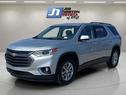 Silver 2020 Chevrolet Traverse LT Leather for sale in Oklahoma City, OK